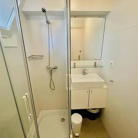 La Riera B3 *